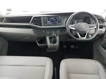 Used Volkswagen Transporter Shuttle 2024 for sale - 78253888: Photo