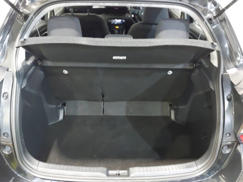 Used Mazda Mazda2 HYBRID 2024 for sale - 77043978: Photo 8