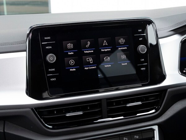 Used Volkswagen T-Roc 2025 for sale - 76125421: Photo 12