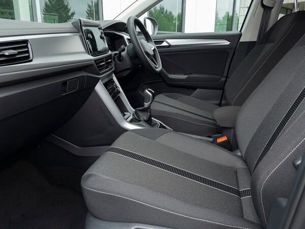 Used Volkswagen T-Roc 2025 for sale - 76125421: Photo 5