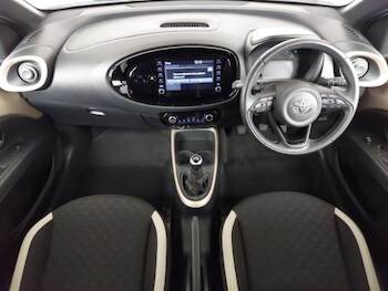 Used Toyota Aygo X 2023 for sale - 78328111: Photo