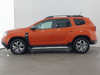Used Dacia Duster 2024 for sale - 76459685: Photo