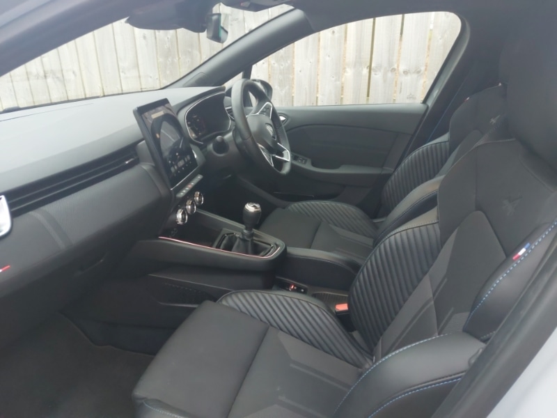 Used Renault Clio 2024 for sale - 77057120: Photo 5