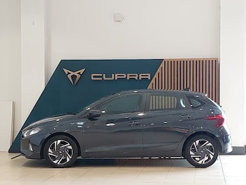 Used Hyundai i20 2022 for sale - 75745506: Photo