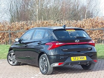 Used Hyundai i20 2021 for sale - 77606429: Photo