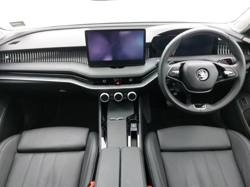 Used Skoda Superb 2024 for sale - 76169384: Photo 2
