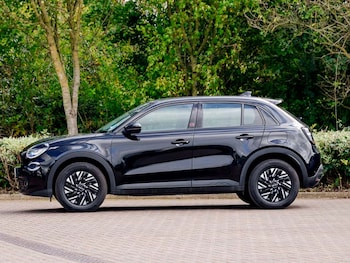 Used Fiat 600 2024 for sale - 76414140: Photo