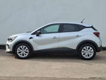 Used Renault Captur 2022 for sale - 74836572: Photo