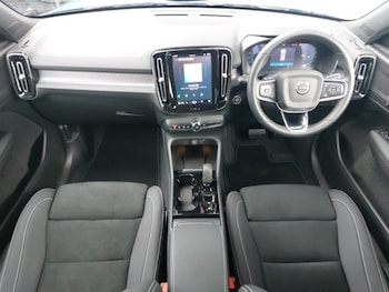 Used Volvo XC40 2024 for sale - 76778516: Photo