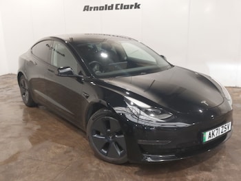 Tesla - Model 3