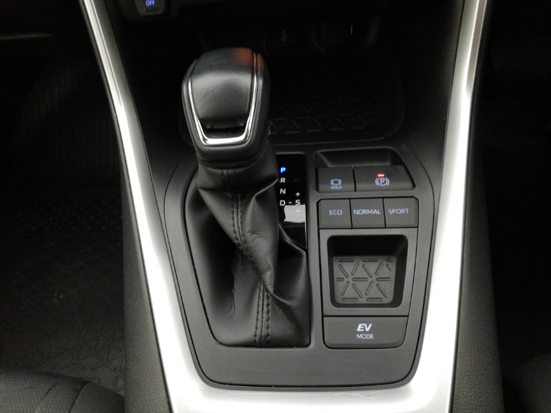 Used Toyota RAV4 2022 for sale - 76553001: Photo 12