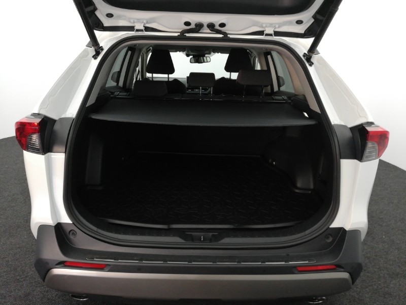 Used Toyota RAV4 2022 for sale - 76553001: Photo 8