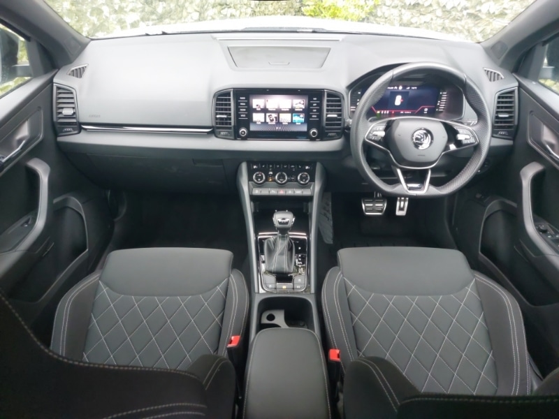 Used Skoda Karoq 2024 for sale - 76343131: Photo 2