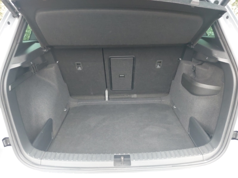Used Skoda Karoq 2024 for sale - 76343131: Photo 8