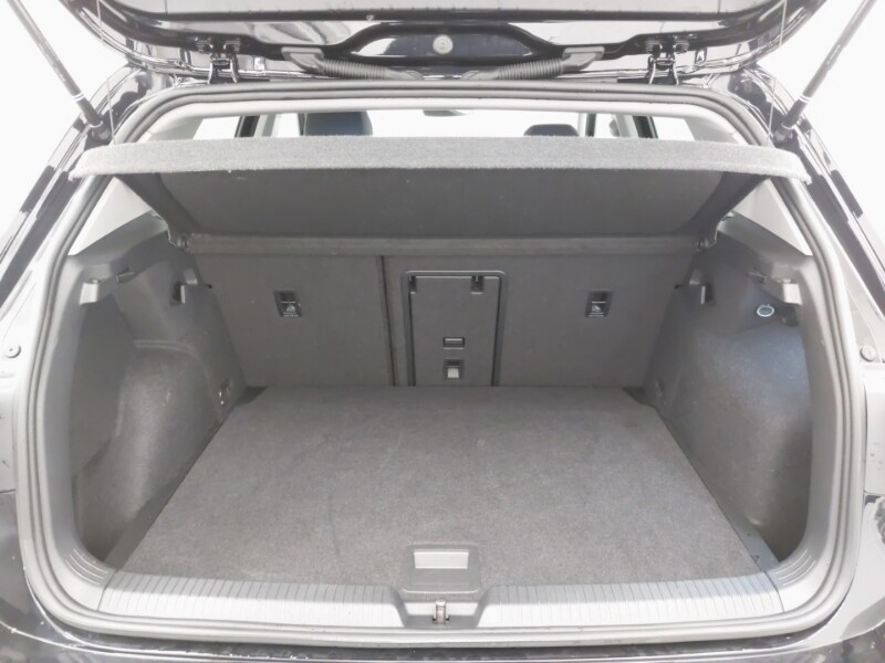 Used Volkswagen Golf 2023 for sale - 77817374: Photo 8