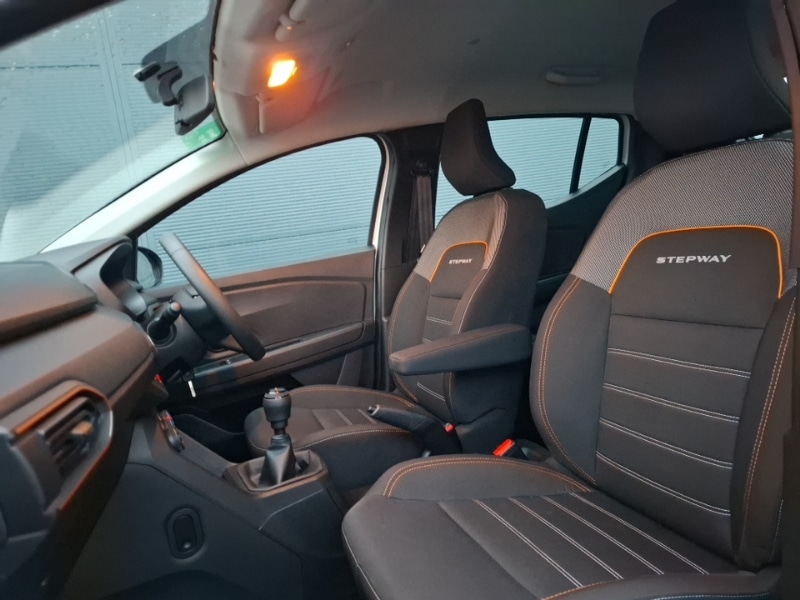 Used Dacia Sandero Stepway 2021 for sale - 77365868: Photo 5
