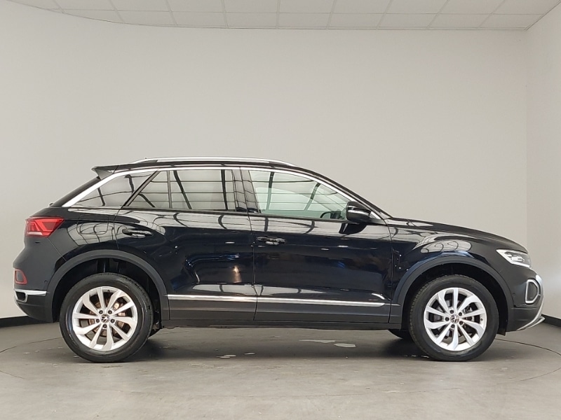 Used Volkswagen T-Roc 2024 for sale - 76331417: Photo 4