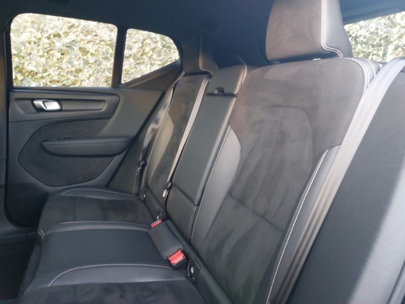 Used Volvo XC40 2021 for sale - 77085903: Photo 6