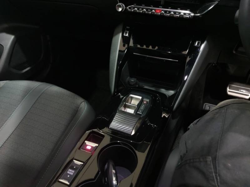 Used Peugeot 2008 2023 for sale - 77467824: Photo 12