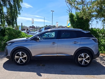 Used Peugeot 3008 2023 for sale - 79406148: Photo