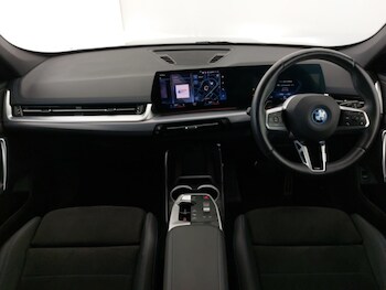 Used BMW iX1 2023 for sale - 77284889: Photo