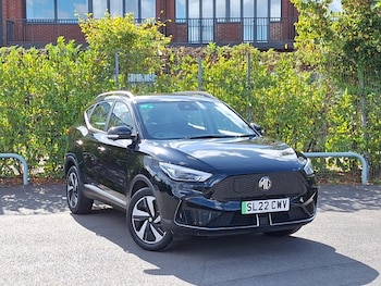 2022 - 130kW Trophy EV 51kWh 5dr Auto
