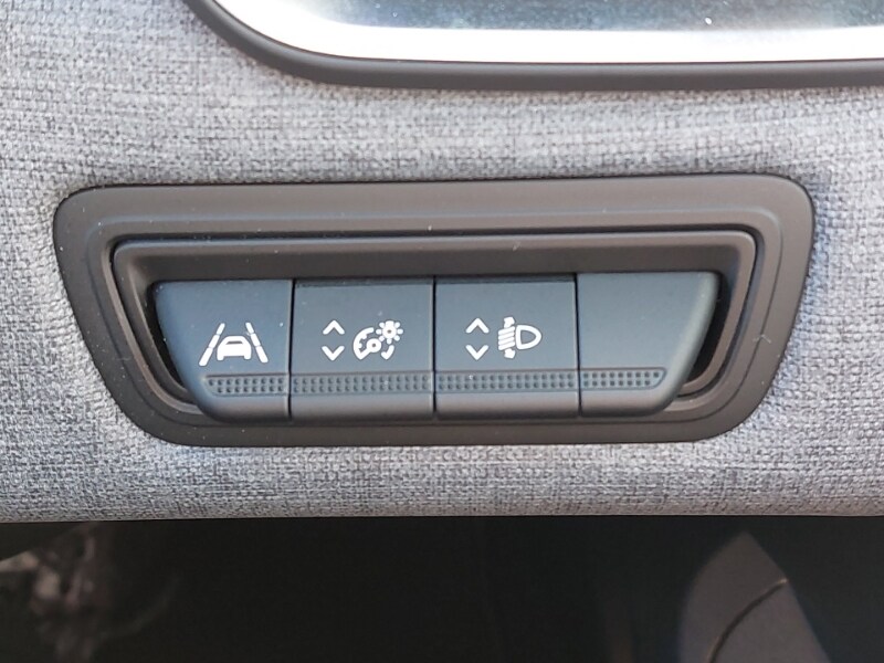 Used Renault Clio 2024 for sale - 77875327: Photo 11