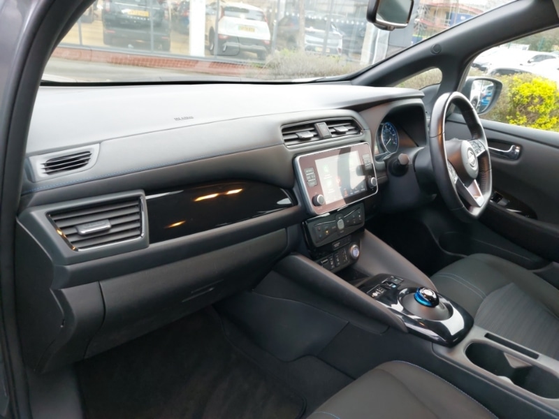 Used Nissan Leaf 2023 for sale - 78005701: Photo 5