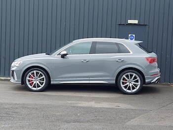 Used Audi RS Q3 2021 for sale - 77833110: Photo