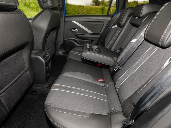 Used Vauxhall Astra 2025 for sale - 76237622: Photo 6
