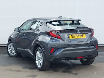 Used Toyota C-HR 2021 for sale - 78837065: Photo