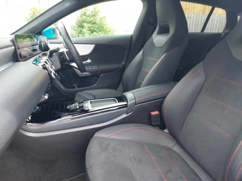 Used Mercedes-Benz CLA 2024 for sale - 76051537: Photo 5