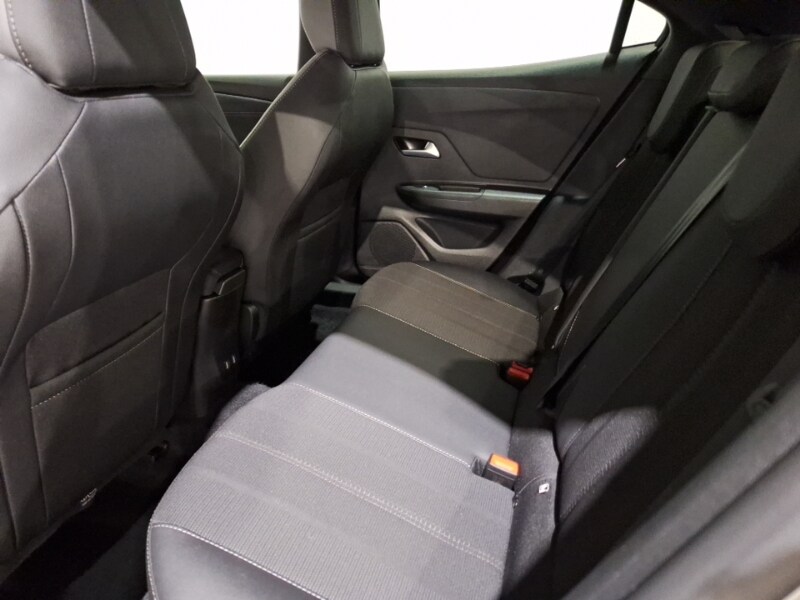 Used Vauxhall Mokka 2025 for sale - 77563156: Photo 6