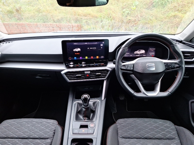 Used SEAT Leon 2024 for sale - 76492555: Photo 2