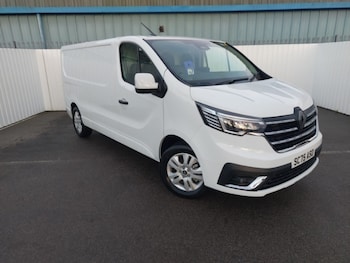 Renault Trafic feature image