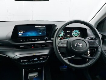 Used Hyundai i20 2022 for sale - 77492145: Photo