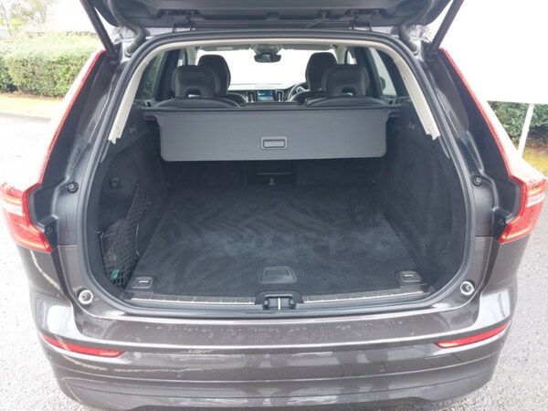 Used Volvo XC60 2022 for sale - 76269350: Photo 8