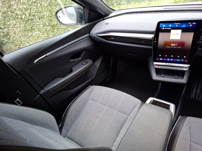 Used Renault Megane E Tech 2024 for sale - 77955196: Photo 11