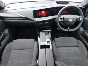 Used Vauxhall Astra 2025 for sale - 75455076: Photo