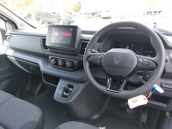 Used Renault Trafic 2025 for sale - 78491040: Photo