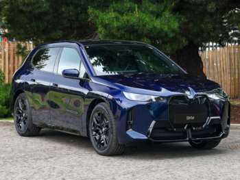 2025 - 300kW xDrive45 M Sport 101kWh 5dr Auto
