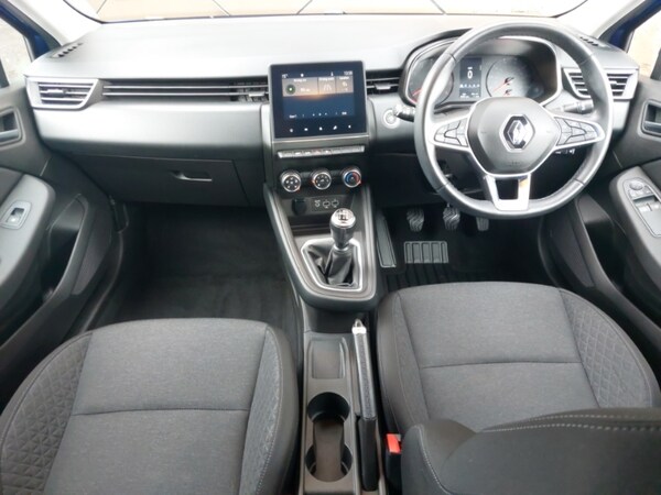 Used Renault Clio 2020 for sale - 76275494: Photo 2