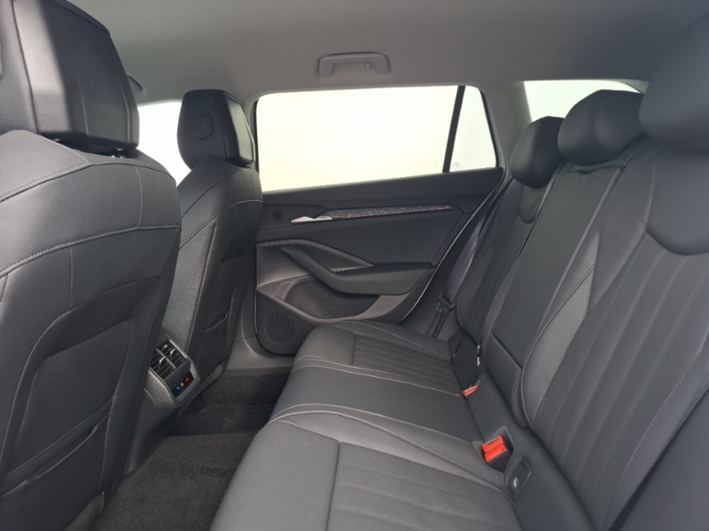 Used Skoda Superb 2024 for sale - 76695302: Photo 6