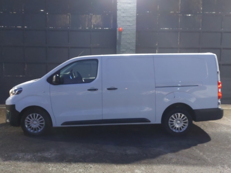 Used Toyota ProAce 2023 for sale - 77184184: Photo 4