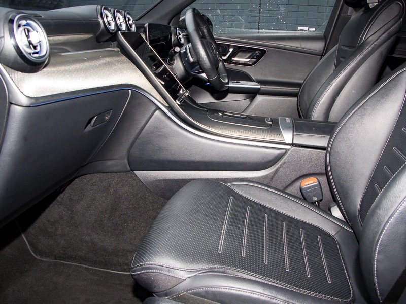 Used Mercedes-Benz GLC 2023 for sale - 77913048: Photo 2