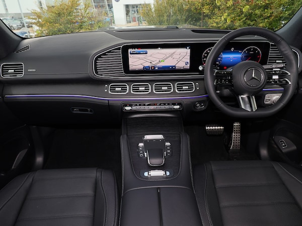 Used Mercedes-Benz GLS 2025 for sale - 76246388: Photo 2