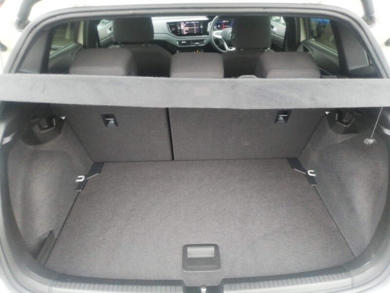 Used Volkswagen Polo 2024 for sale - 76817101: Photo 8