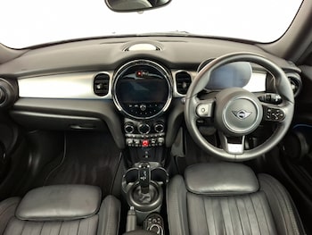 Used MINI Hatch 2023 for sale - 78940460: Photo