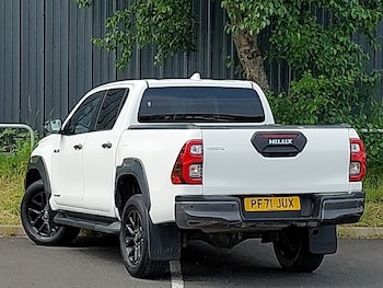 Used Toyota Hilux 2022 for sale - 75558000: Photo