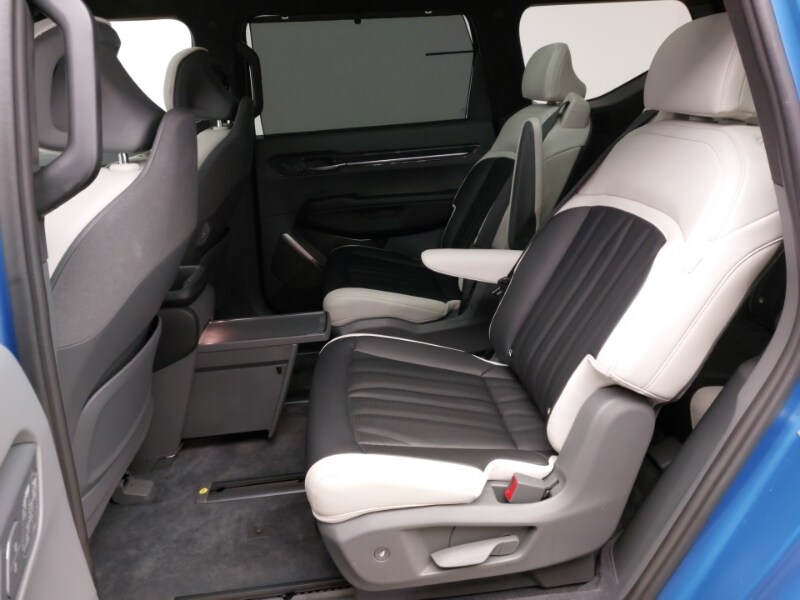 Used Kia EV9 2024 for sale - 77949381: Photo 6